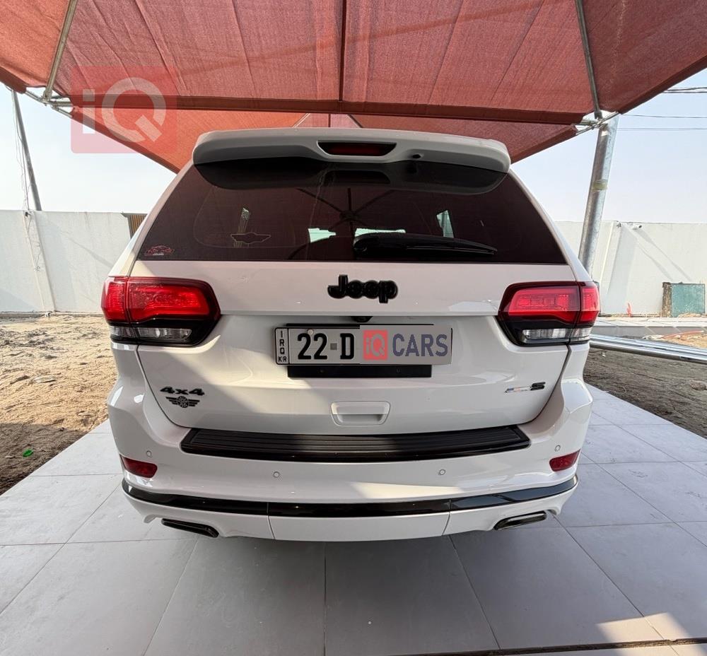 جيب جراند شيروكي